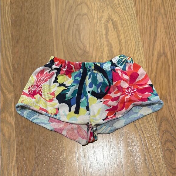 GAP Other - Gap Hawaiian print shorts 2T